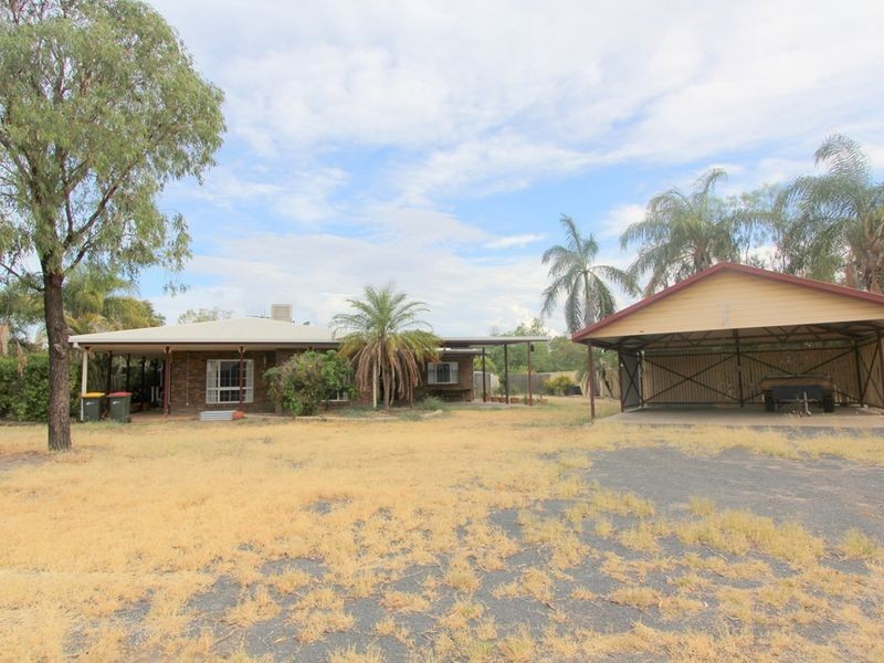 17 Quinn St, Emerald QLD 4720