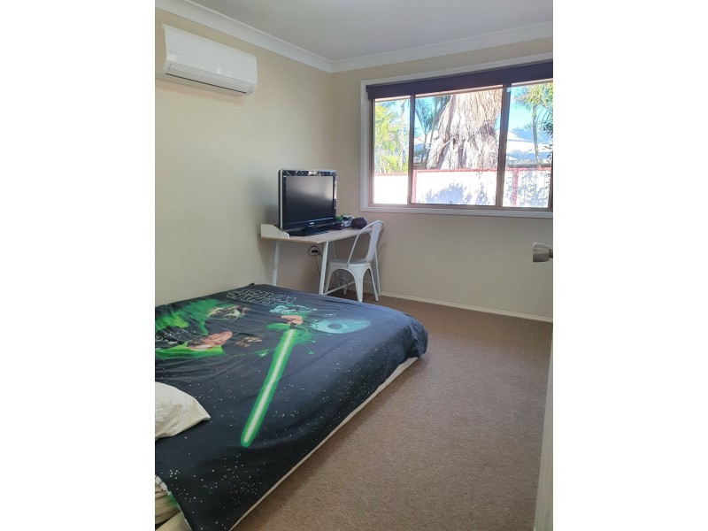 9 Cowan Crescent, Emerald QLD 4720