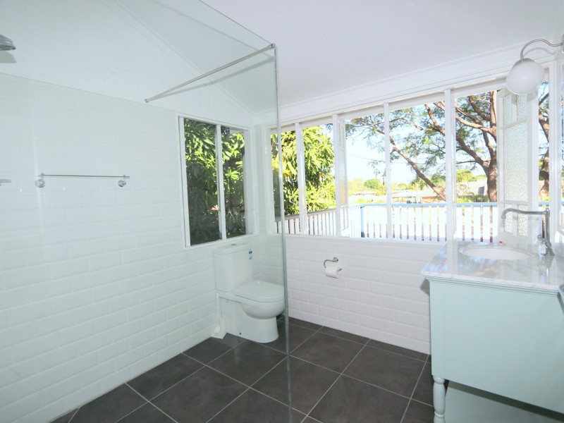 87 Anakie Street, Emerald QLD 4720