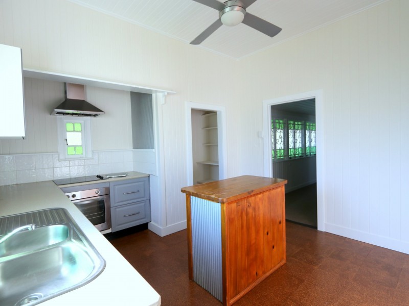 87 Anakie Street, Emerald QLD 4720