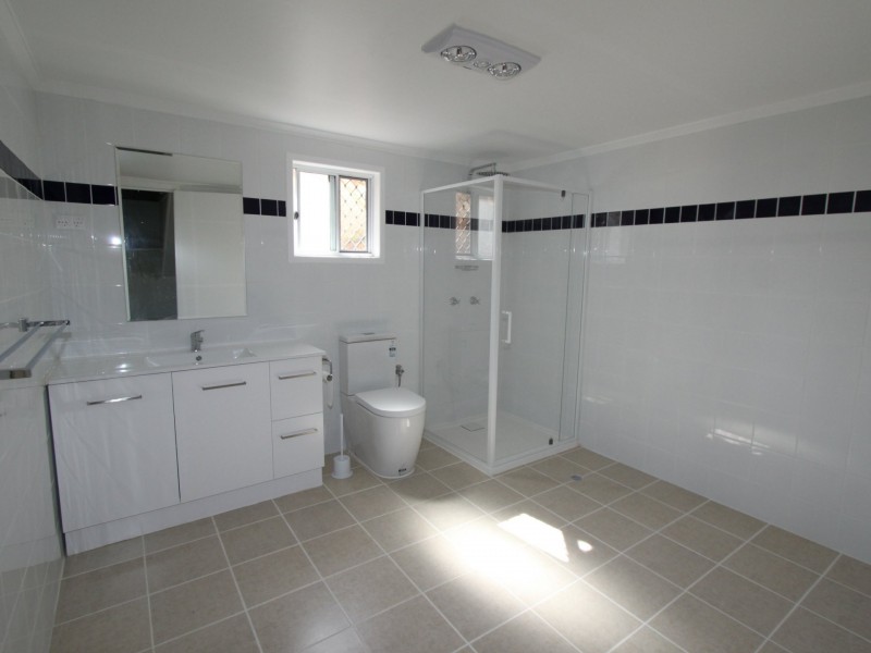 12 Gene Street, Emerald QLD 4720