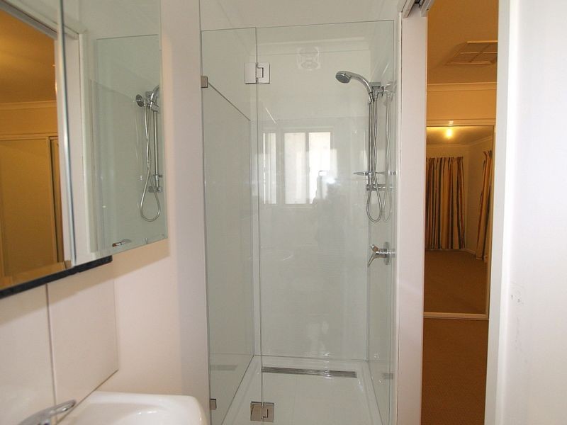 7 Barbara Court, Emerald QLD 4720