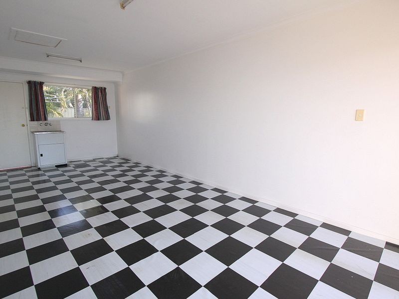 7 Barbara Court, Emerald QLD 4720