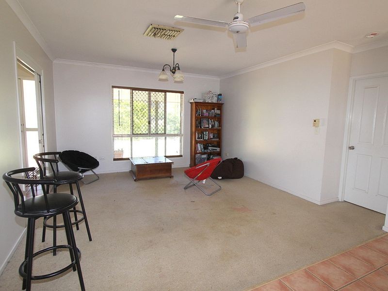4 Andrews Road, Emerald QLD 4720