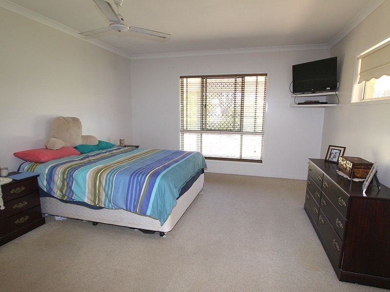 4 Andrews Road, Emerald QLD 4720