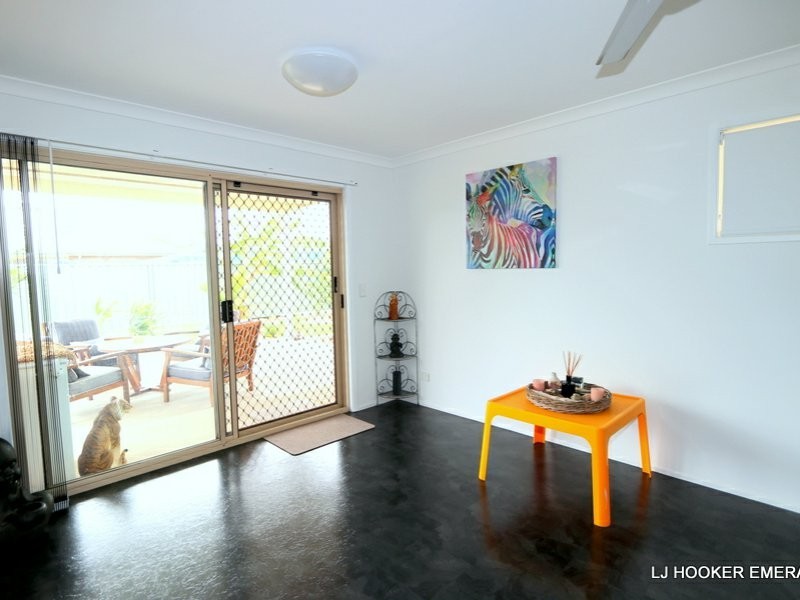 11 Frank Bell Street, Emerald QLD 4720