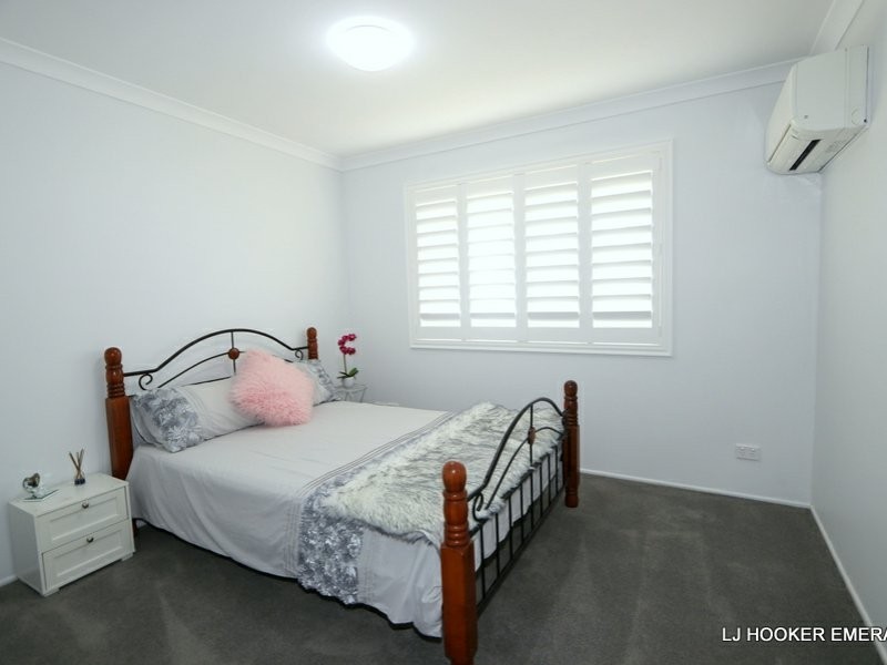 11 Frank Bell Street, Emerald QLD 4720