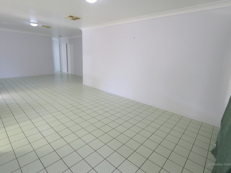 22 Loch Street, Emerald QLD 4720