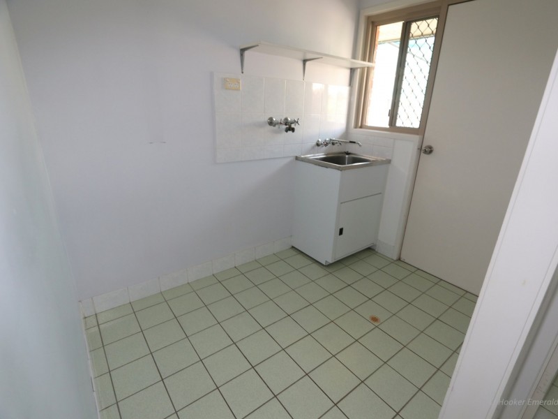 22 Loch Street, Emerald QLD 4720