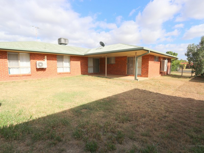 22 Loch Street, Emerald QLD 4720