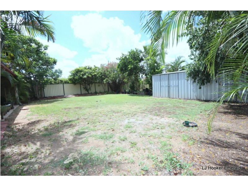 12 Cowan Crescent, Emerald QLD 4720