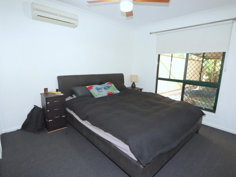 12 Cowan Crescent, Emerald QLD 4720