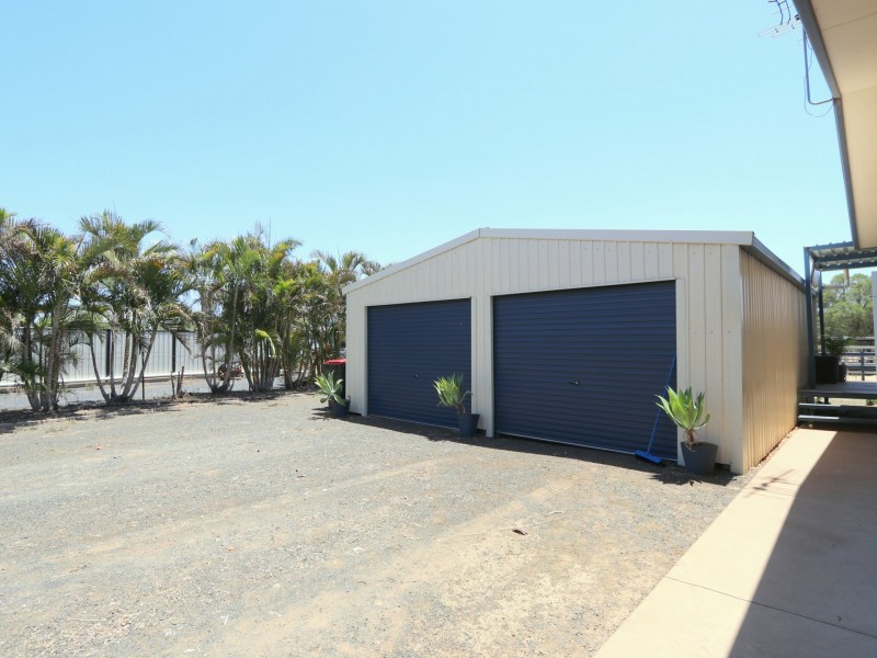 5 Coolibah Pl, Emerald QLD 4720