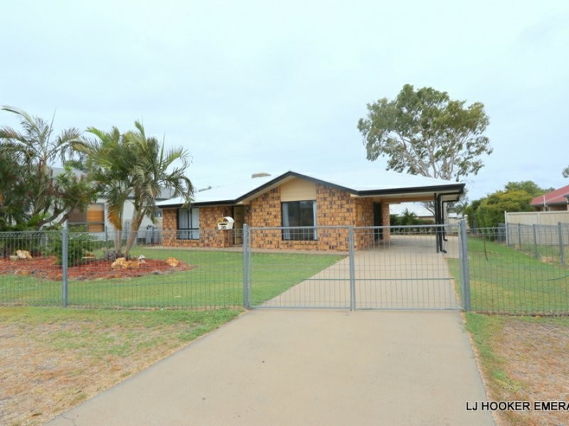 36 Andrews Road, Emerald QLD 4720