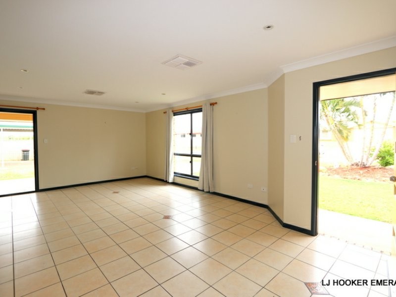 36 Andrews Road, Emerald QLD 4720