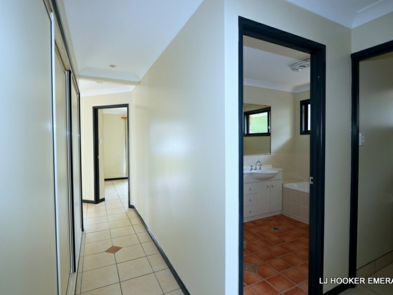 36 Andrews Road, Emerald QLD 4720