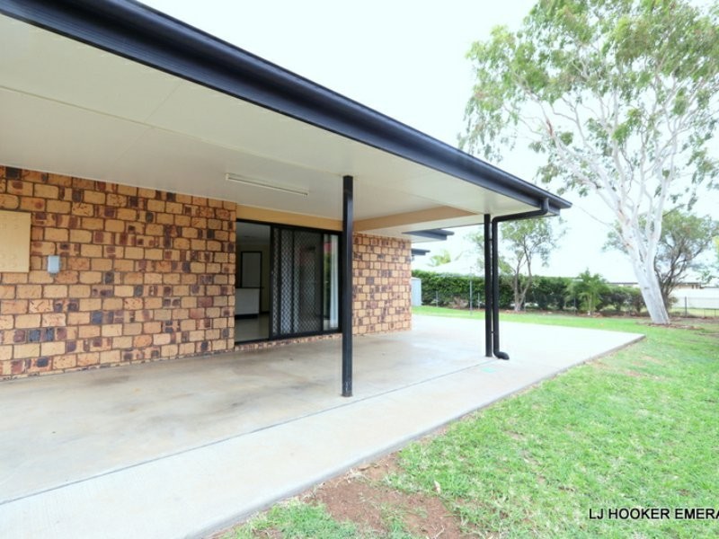 36 Andrews Road, Emerald QLD 4720