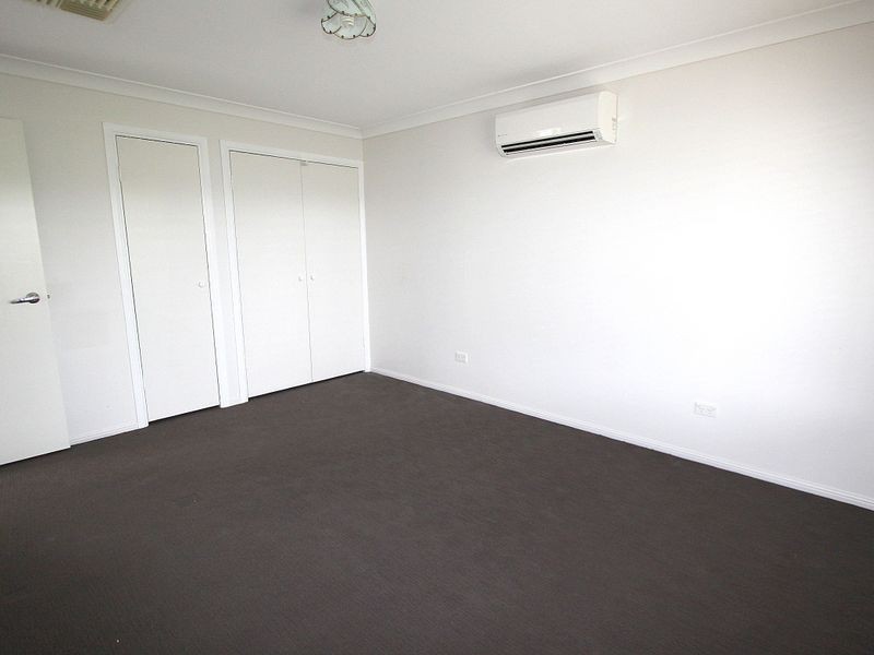 4/87 Roberts Street, Emerald QLD 4720