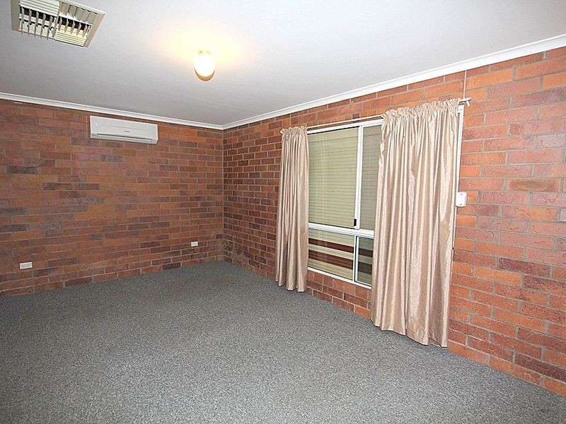 101 Roberts Street, Emerald QLD 4720