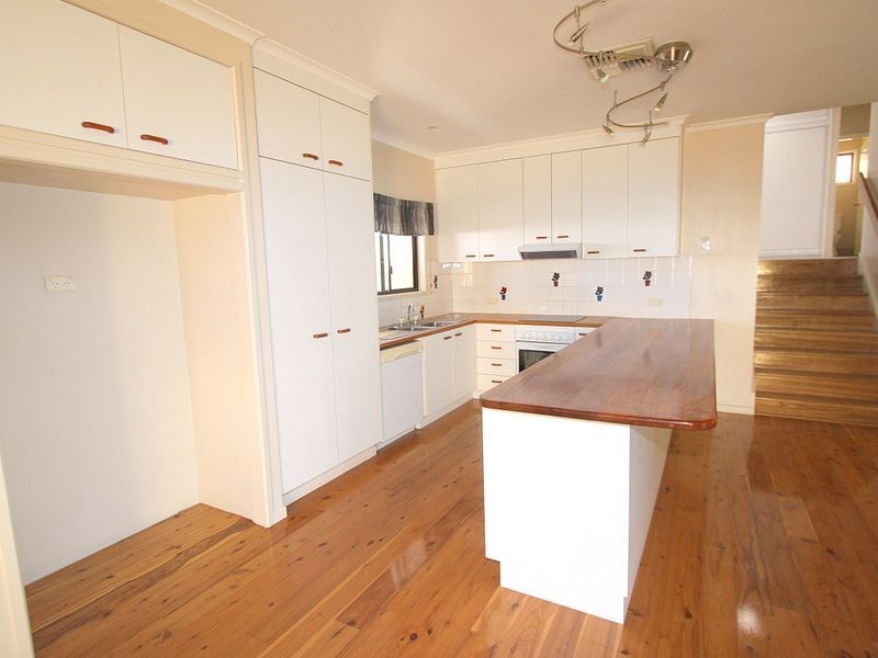 12 Gene Street, Emerald QLD 4720