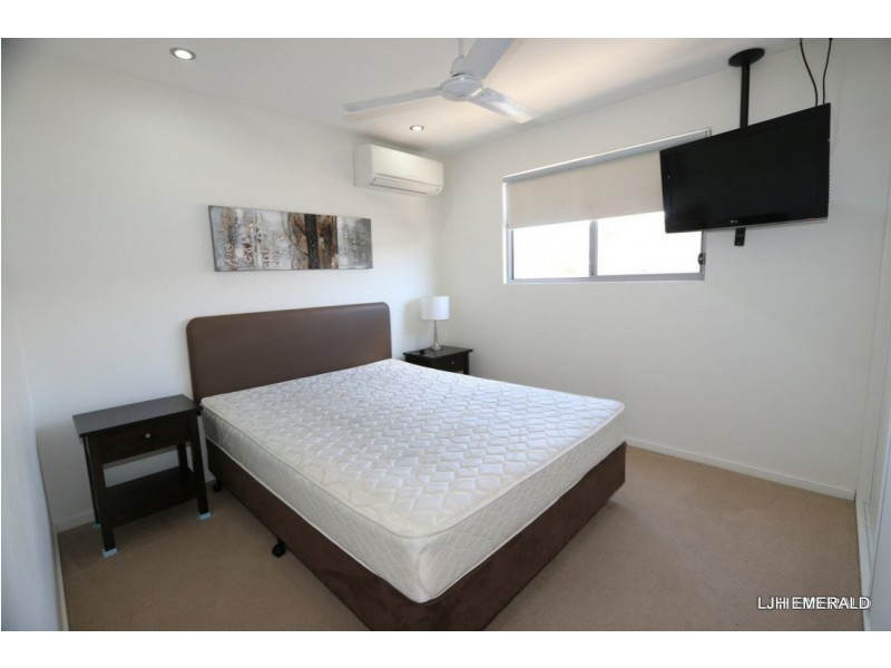 4 Lilly Close, Emerald QLD 4720