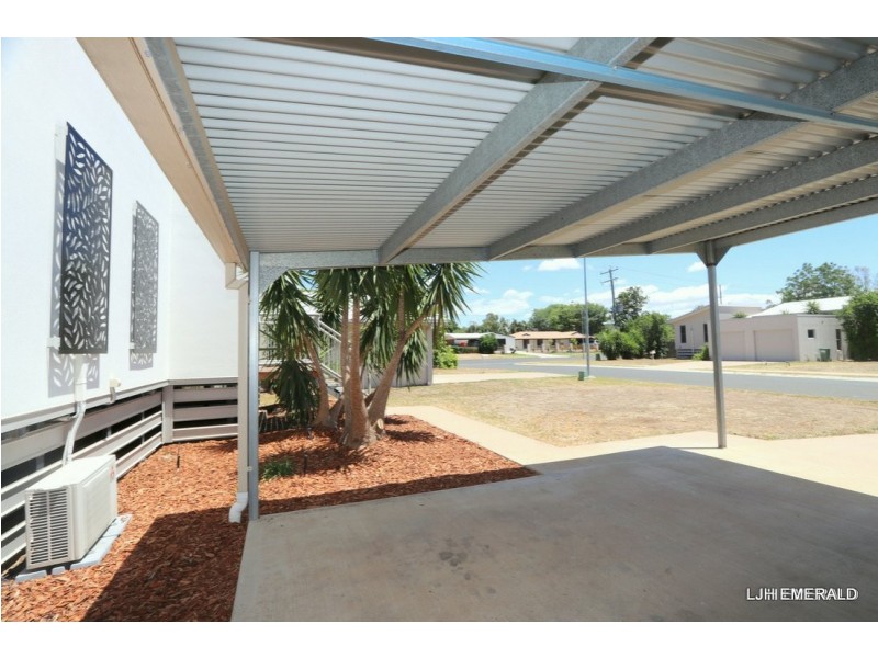 4 Lilly Close, Emerald QLD 4720
