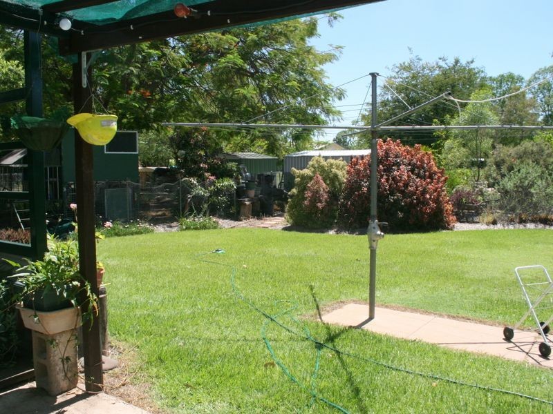 136 Borilla Street, Emerald QLD 4720
