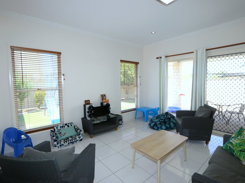 1/62 Gladstone Street, Emerald QLD 4720