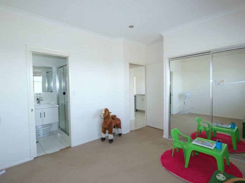 1/62 Gladstone Street, Emerald QLD 4720