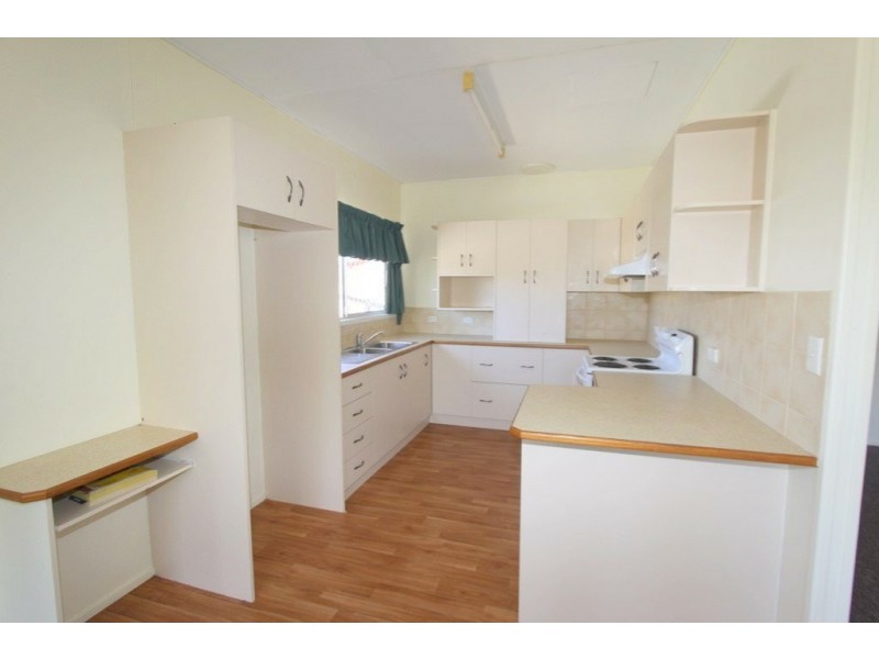 34 Campbell Street, Emerald QLD 4720