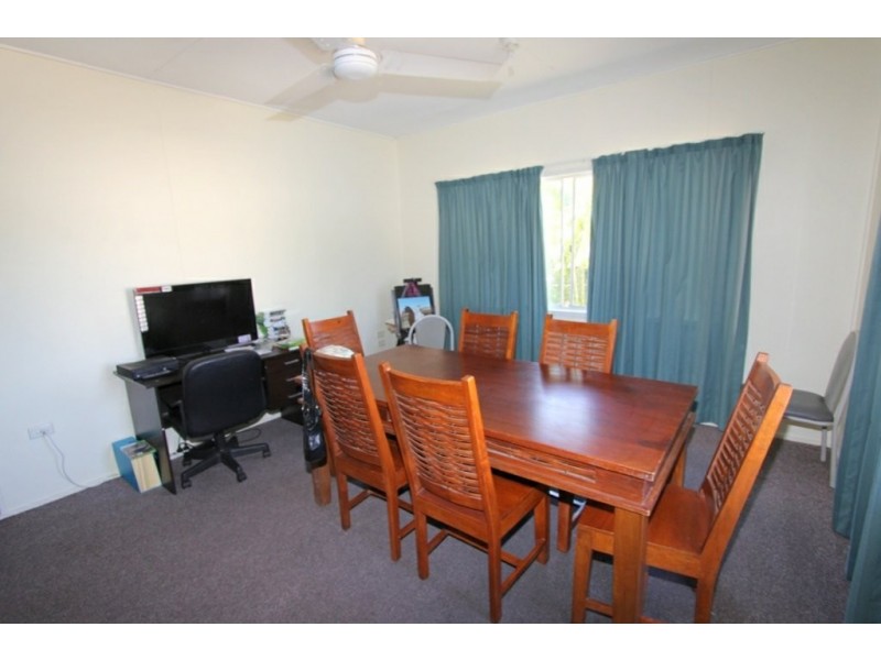 34 Campbell Street, Emerald QLD 4720