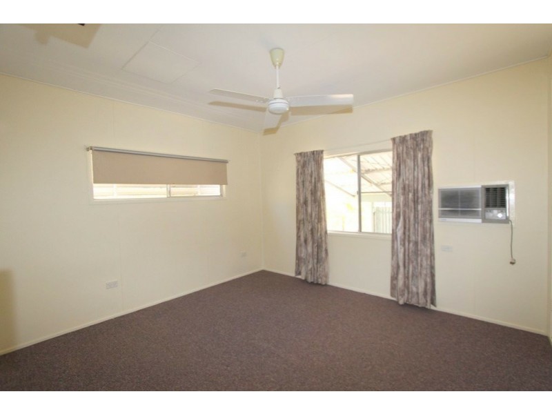 34 Campbell Street, Emerald QLD 4720