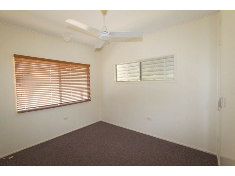 34 Campbell Street, Emerald QLD 4720