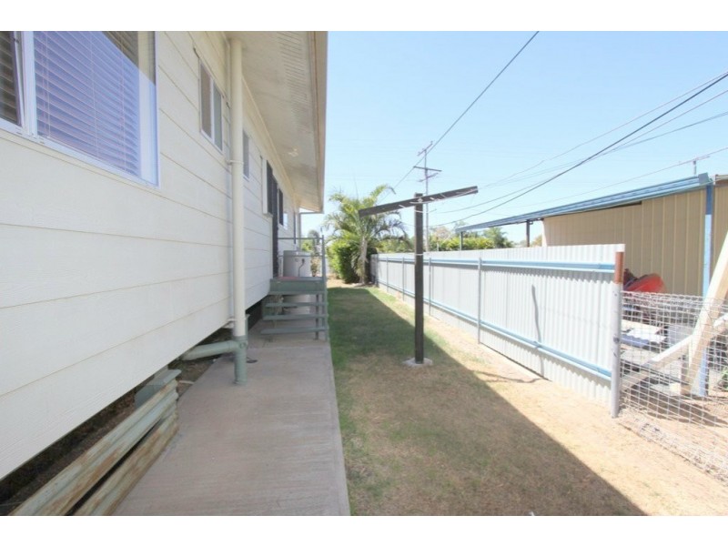34 Campbell Street, Emerald QLD 4720
