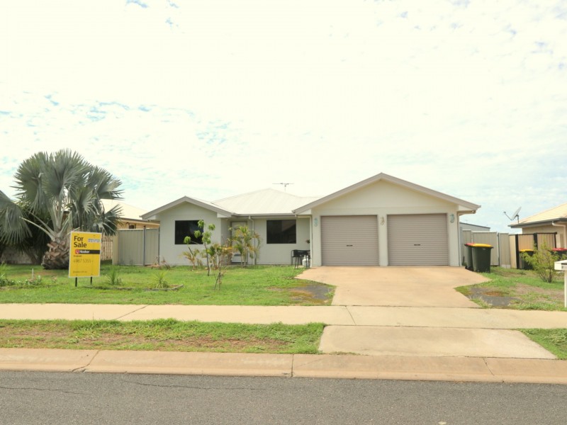 2 Mitchell Street, Emerald QLD 4720