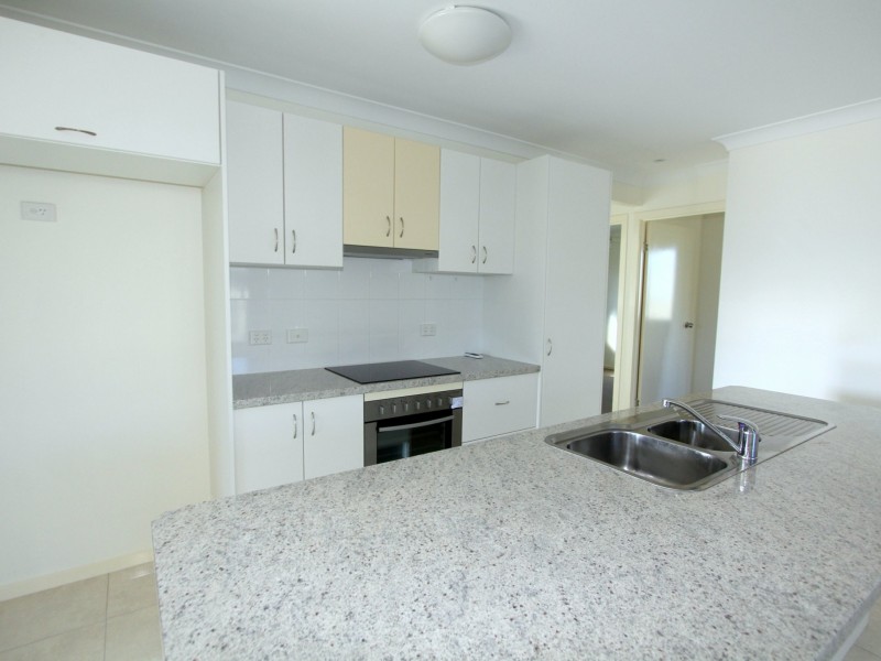 2 Mitchell Street, Emerald QLD 4720