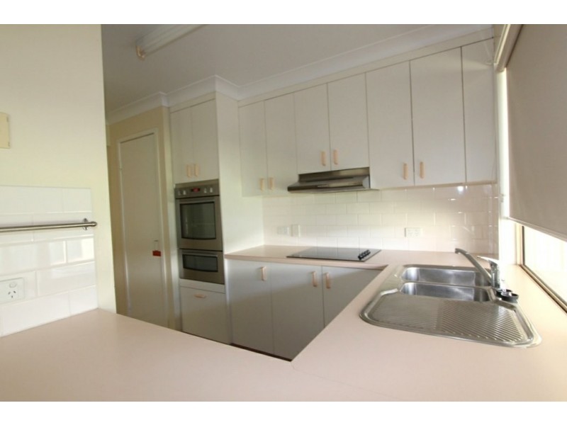 10 Chalmers Street, Emerald QLD 4720