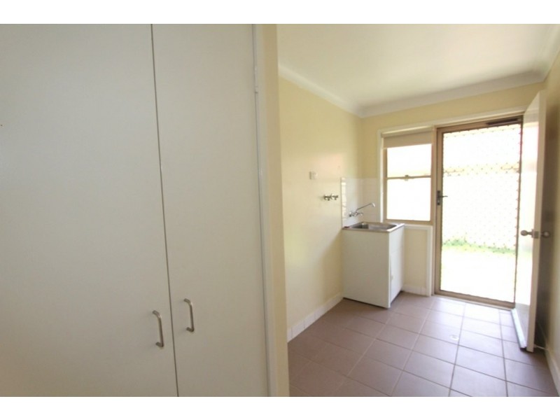 10 Chalmers Street, Emerald QLD 4720