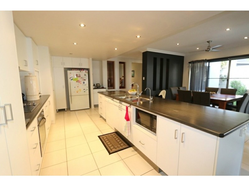 4 Saville Street, Emerald QLD 4720