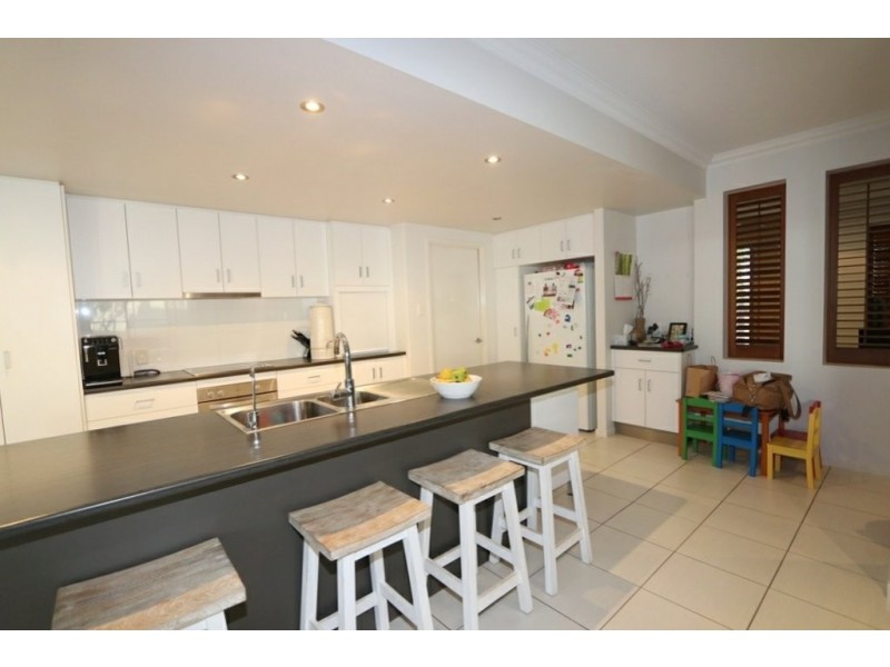 4 Saville Street, Emerald QLD 4720