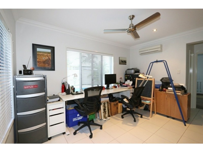 4 Saville Street, Emerald QLD 4720