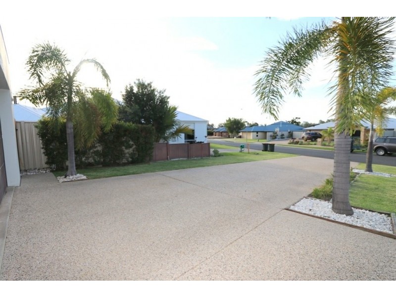 4 Saville Street, Emerald QLD 4720
