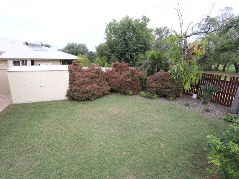 10 Paperbark Place, Emerald QLD 4720
