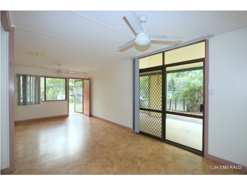 13a Brief Street, Emerald QLD 4720
