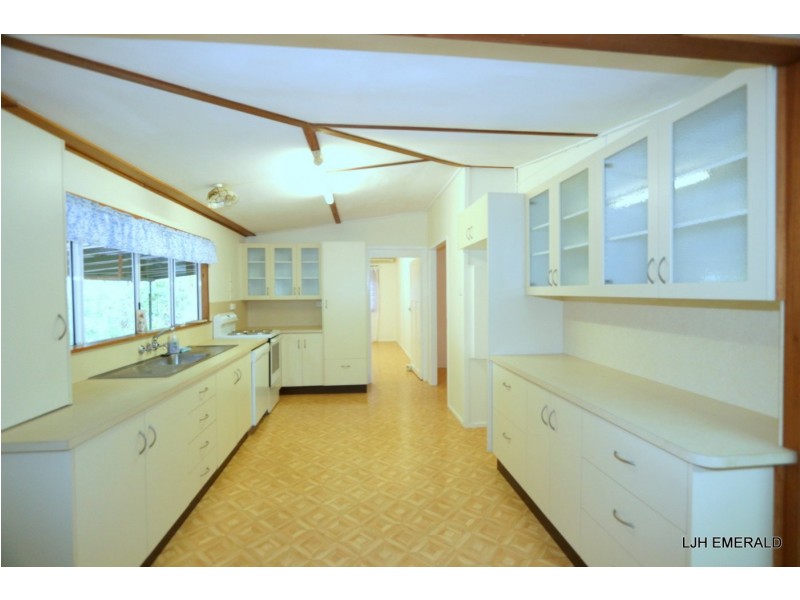 13a & 15 Brief Street, Emerald QLD 4720