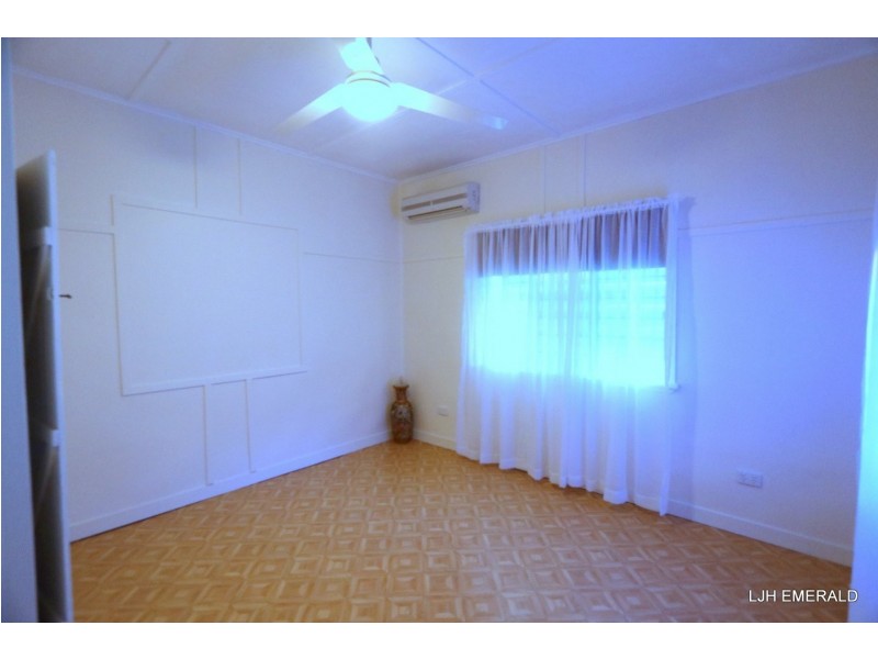 13a & 15 Brief Street, Emerald QLD 4720