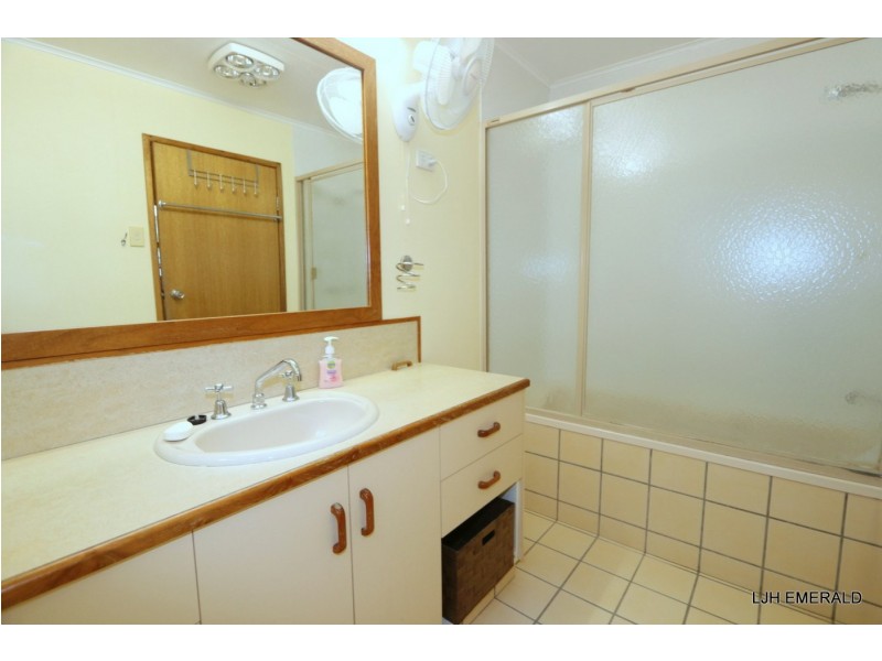 13a & 15 Brief Street, Emerald QLD 4720