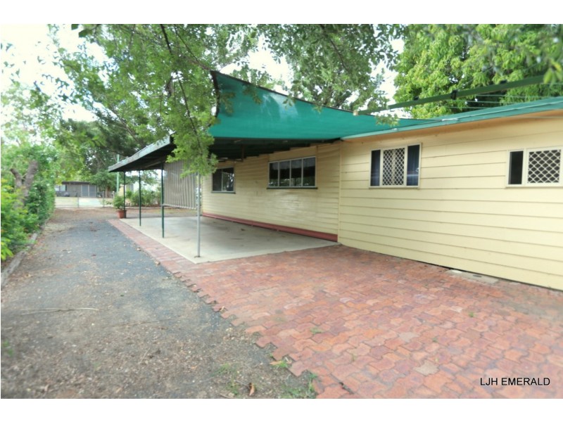 13a & 15 Brief Street, Emerald QLD 4720