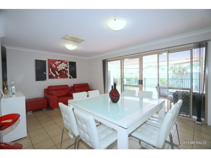 9 Jacqueline Drive, Emerald QLD 4720