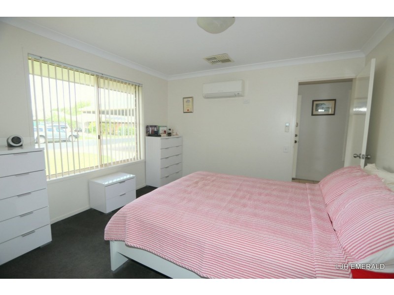 9 Jacqueline Drive, Emerald QLD 4720